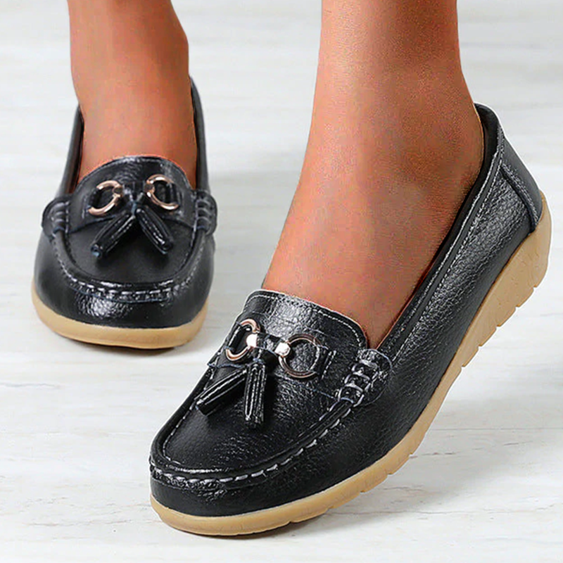 Comely | Loafer