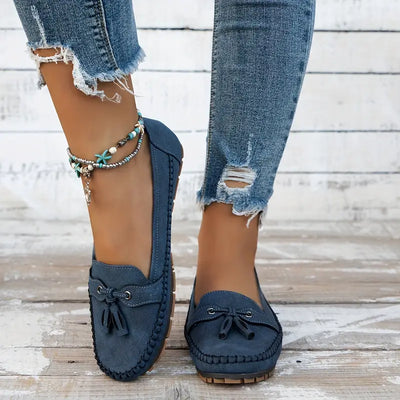 Lisa | Moccasins