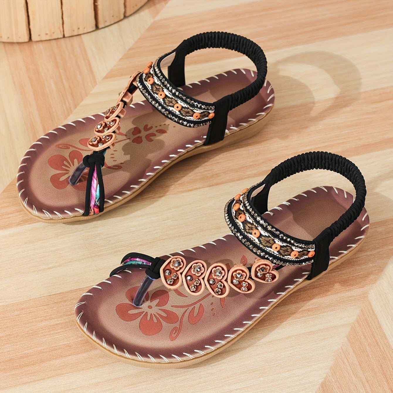 Nika | Sandals